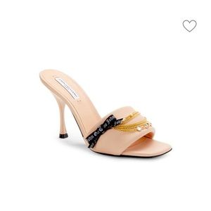 JOHN GALLIANO
Logo Heel Sandals size 7,5 . Soft leather very comfortable